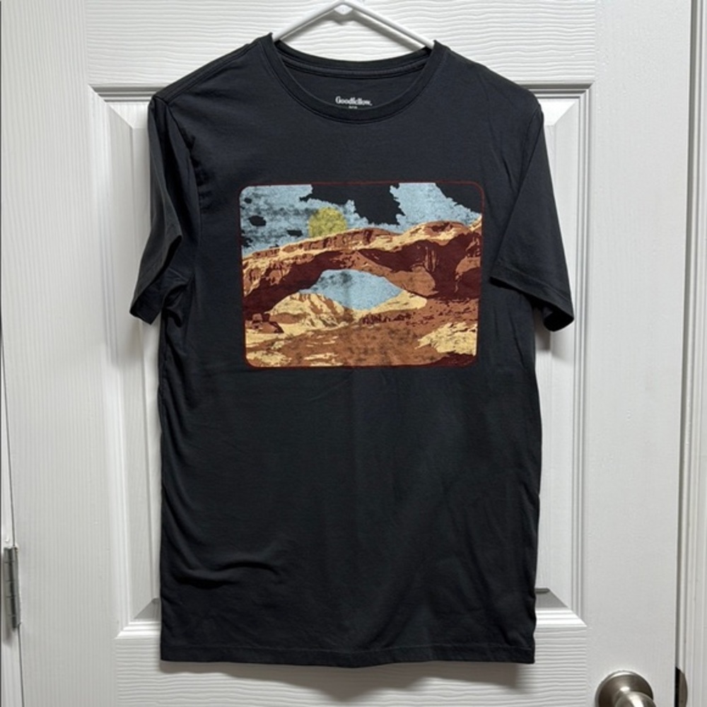 Goodfellow & Co. brown short-sleeve teeshirt